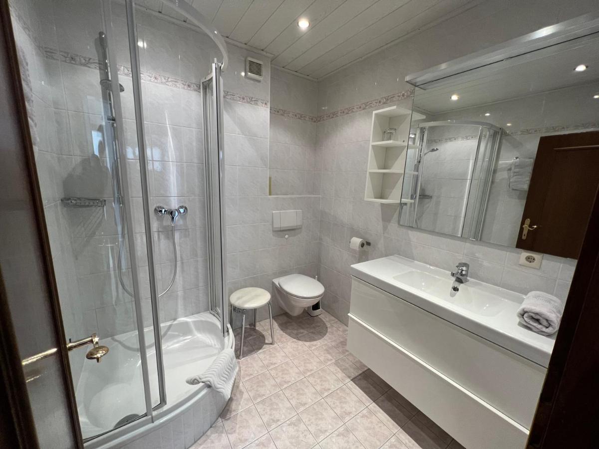 Am Randersberg - Wohnung Nr 2 Großgmain Buitenkant foto